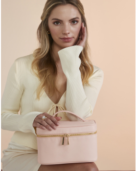 Shop Vanity Case