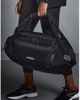 SLX 30 Litre Stowaway Carry-On Quadra QX550